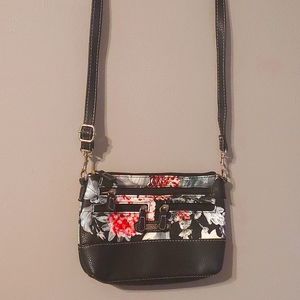 Crossbody Bag black & floral